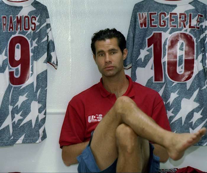 roy-wegerle-locker-room